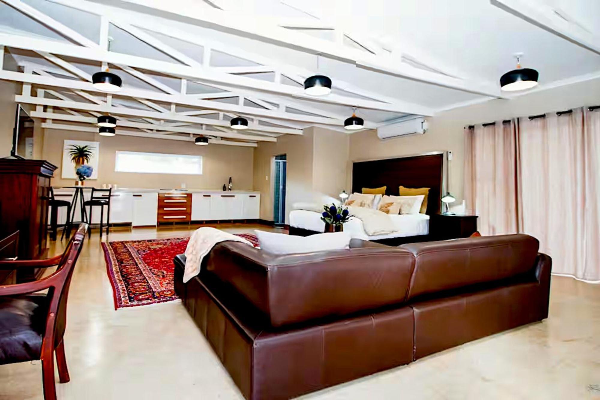 Munro Suites بورت اليزابيث المظهر الخارجي الصورة